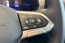 punainen Volkswagen T-Cross 2025 kuva 15.