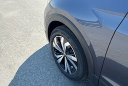 harmaa Volkswagen T-Cross 2025 kuva 10.