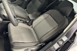 Harmaa Volkswagen T-Cross 2025 kuva 14.