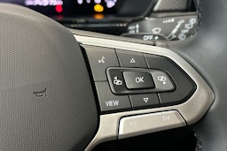 harmaa Volkswagen T-Cross 2025 kuva 18.