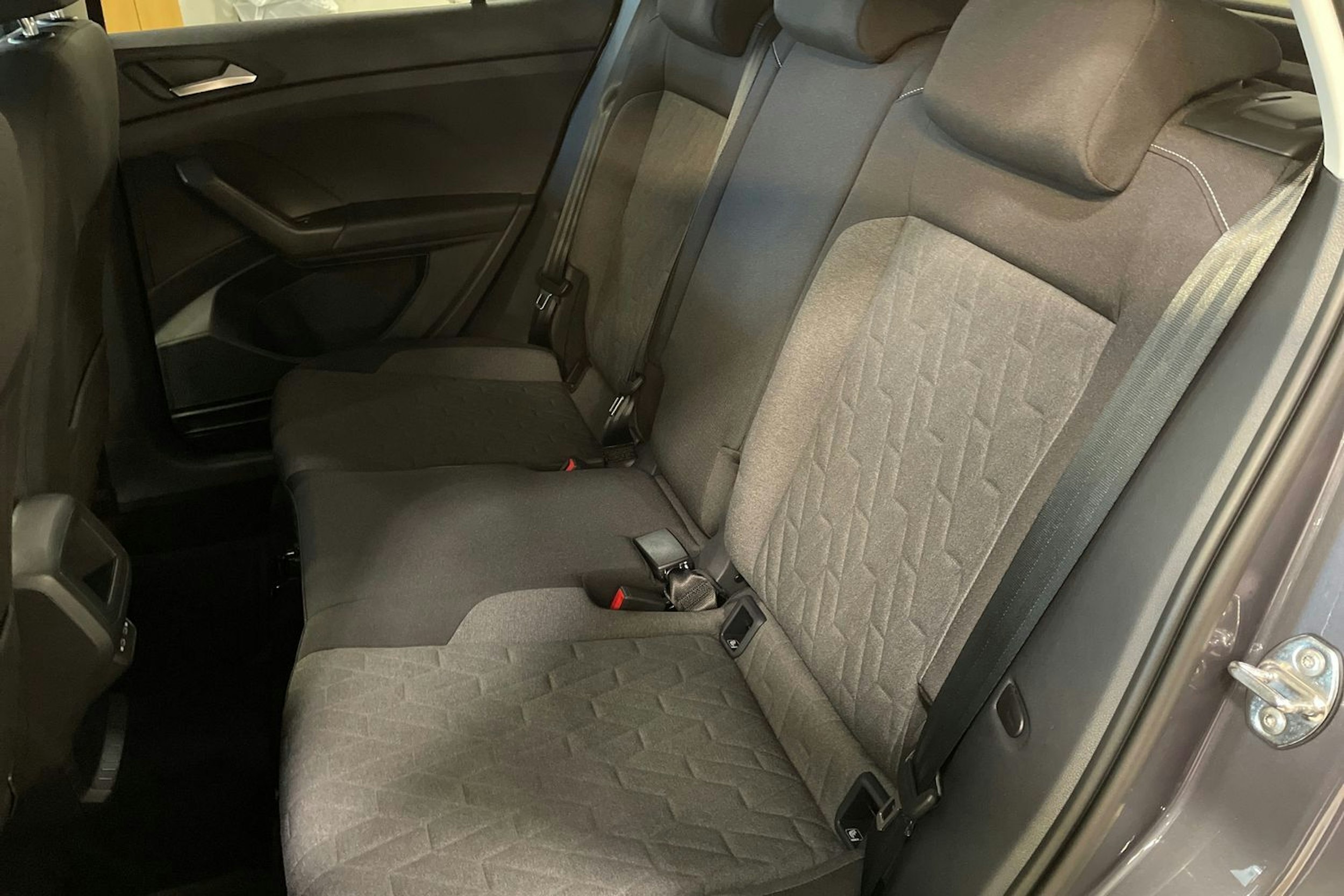 met. harmaa Volkswagen T-Cross 2025 kuva 3.