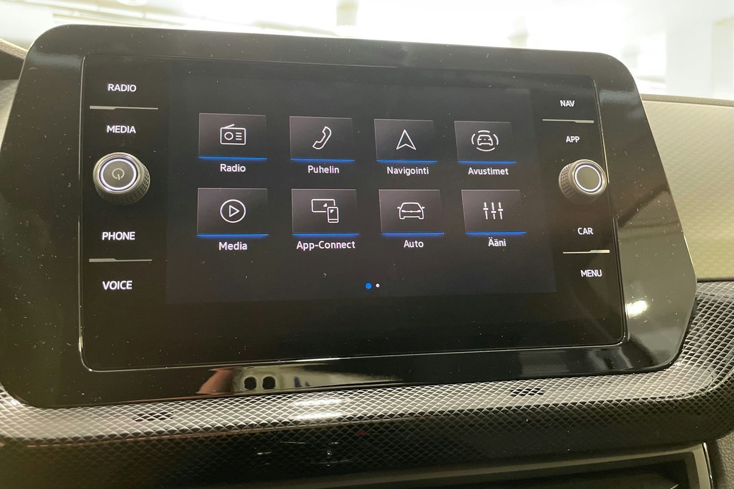 met. harmaa Volkswagen T-Cross 2025 kuva 9.
