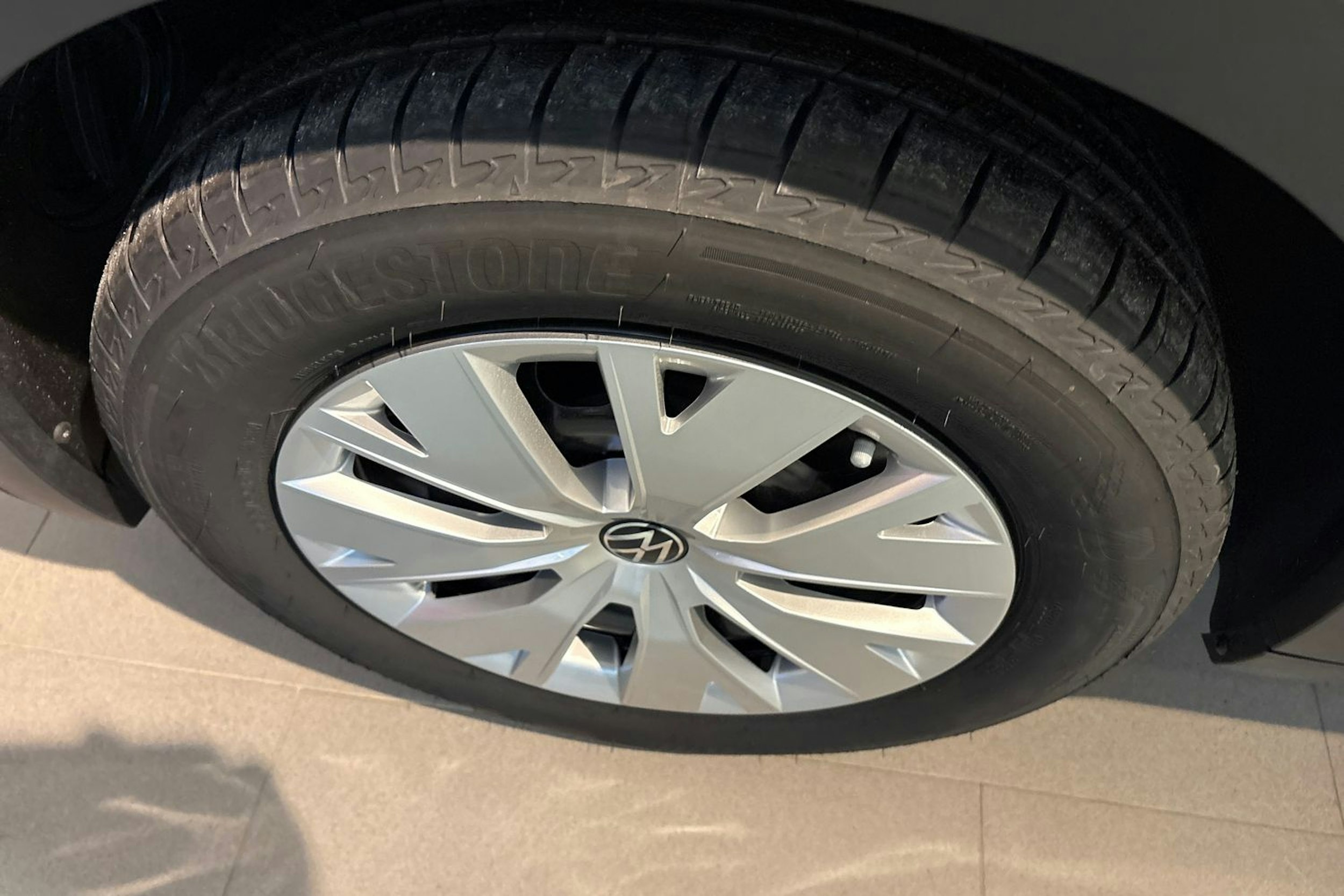 musta Volkswagen T-Cross 2025 kuva 10.