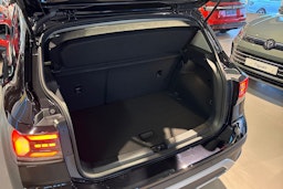 musta Volkswagen T-Cross 2025 kuva 11.