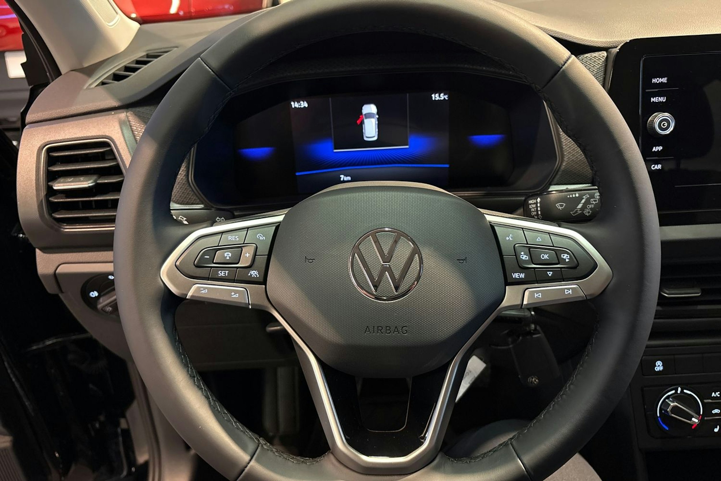 musta Volkswagen T-Cross 2025 kuva 13.