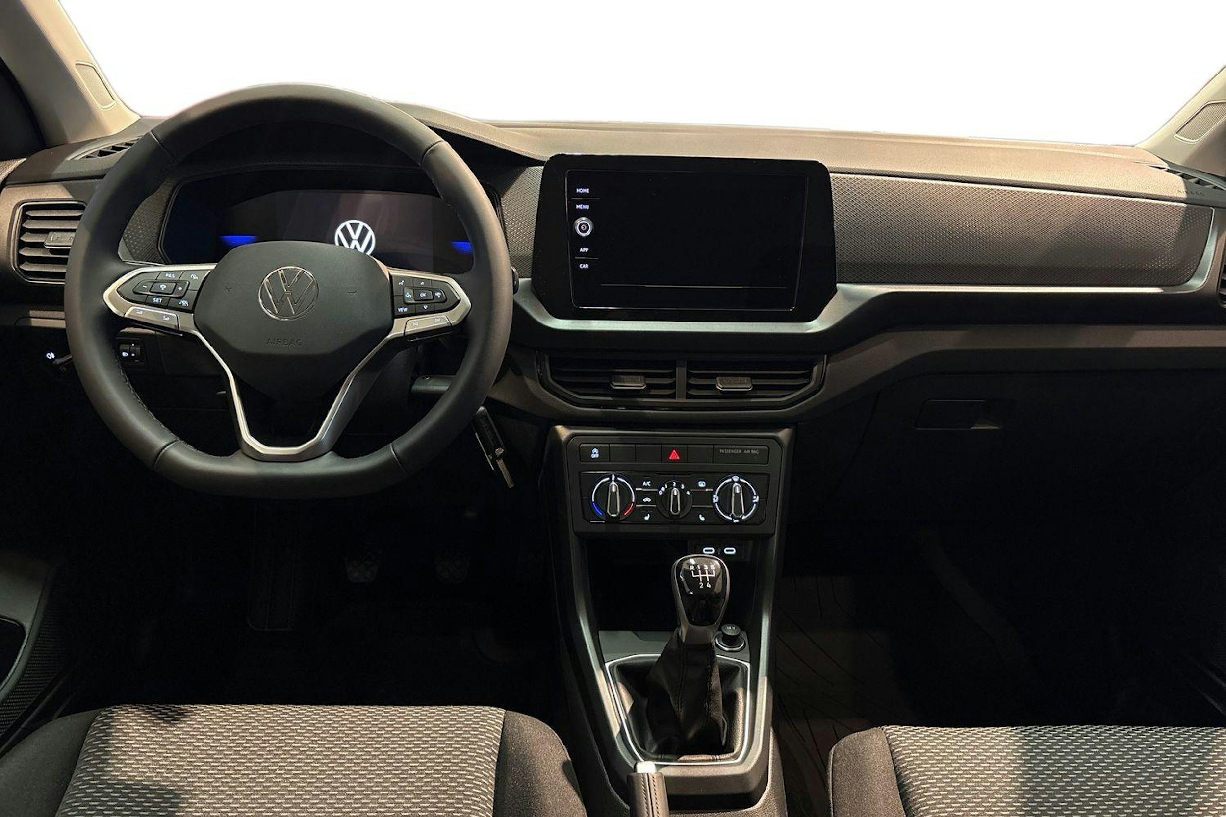 valkoinen Volkswagen T-Cross 2025 kuva 7.