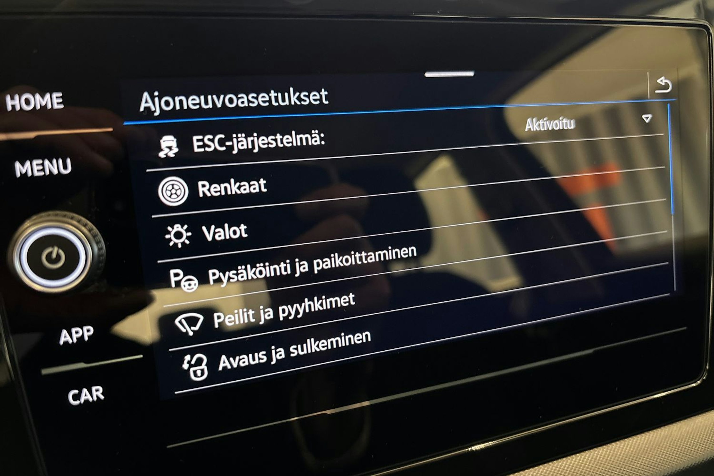 harmaa Volkswagen T-Cross 2025 kuva 15.