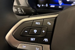 harmaa Volkswagen T-Cross 2025 kuva 18.