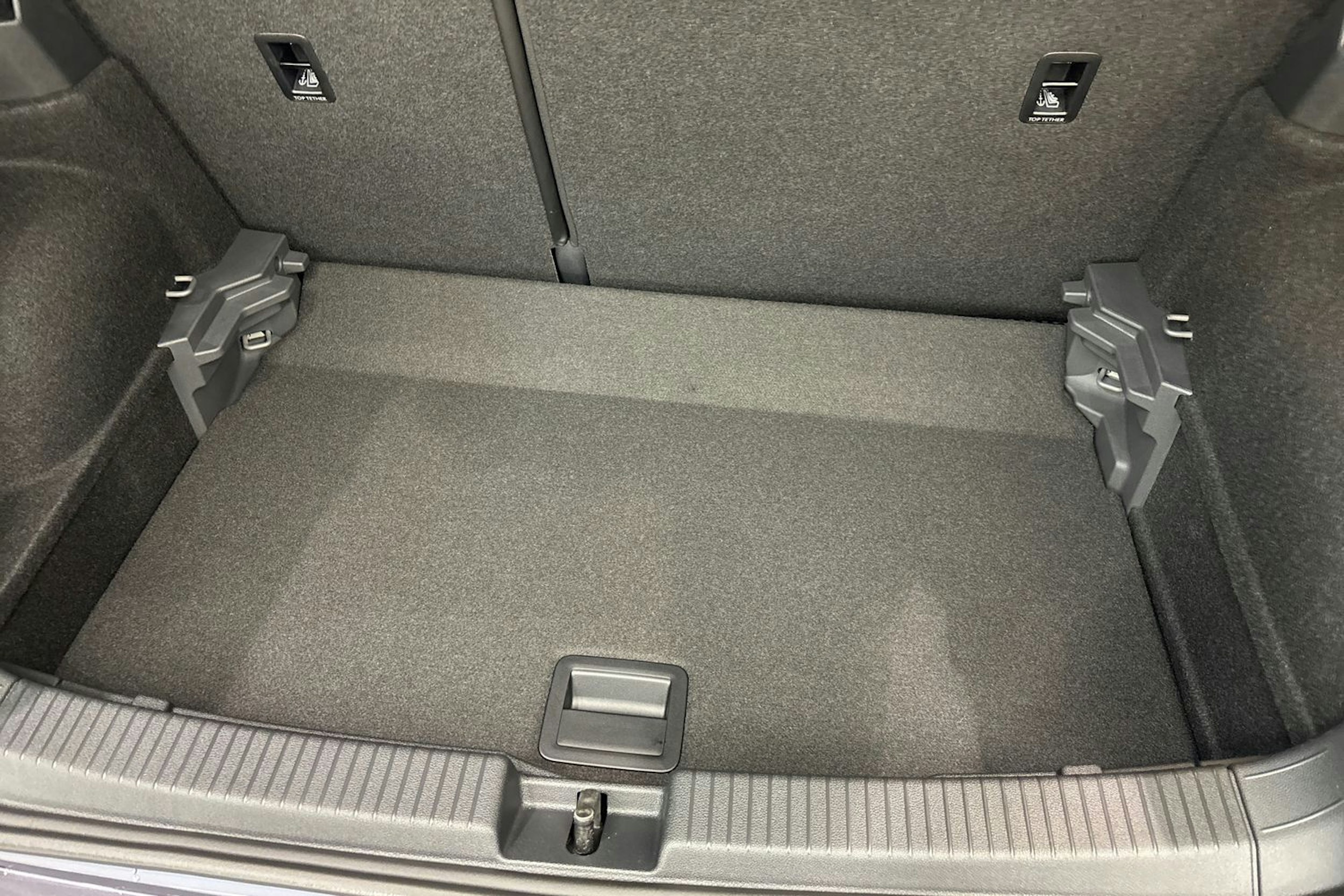 harmaa Volkswagen T-Cross 2025 kuva 23.