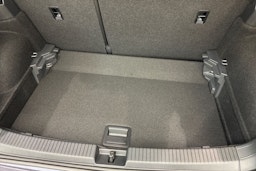 harmaa Volkswagen T-Cross 2025 kuva 23.