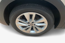 hopea Volkswagen T-Cross 2025 kuva 9.