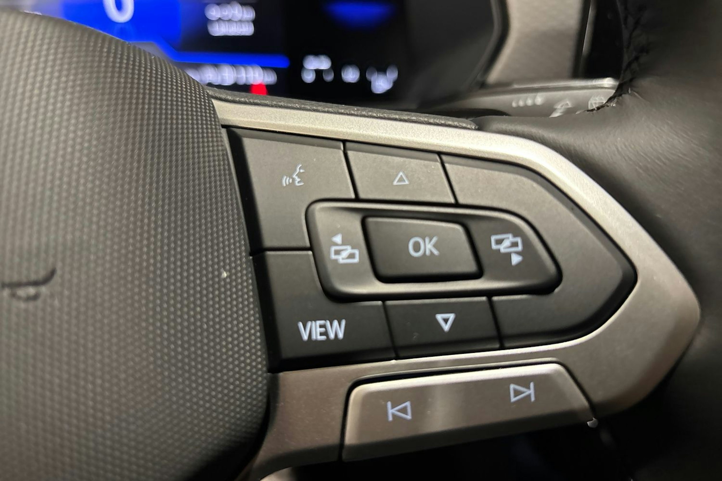 musta Volkswagen T-Cross 2025 kuva 12.