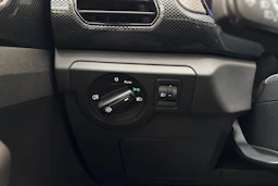 harmaa Volkswagen T-Cross 2026 kuva 16.