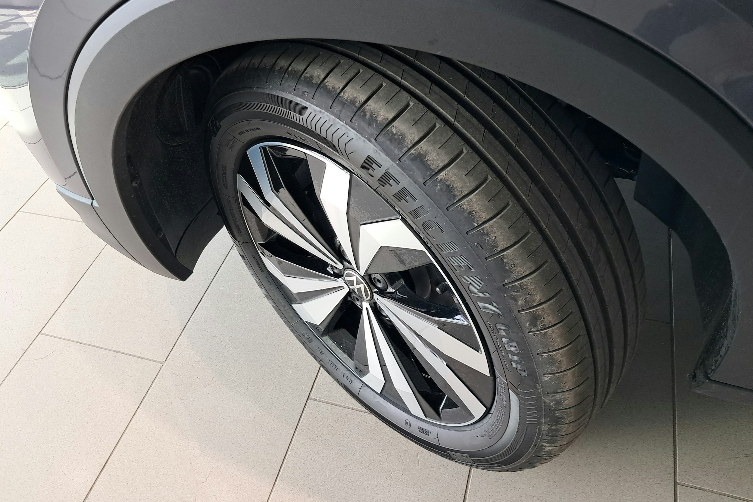 harmaa Volkswagen T-Cross 2025 kuva 10.