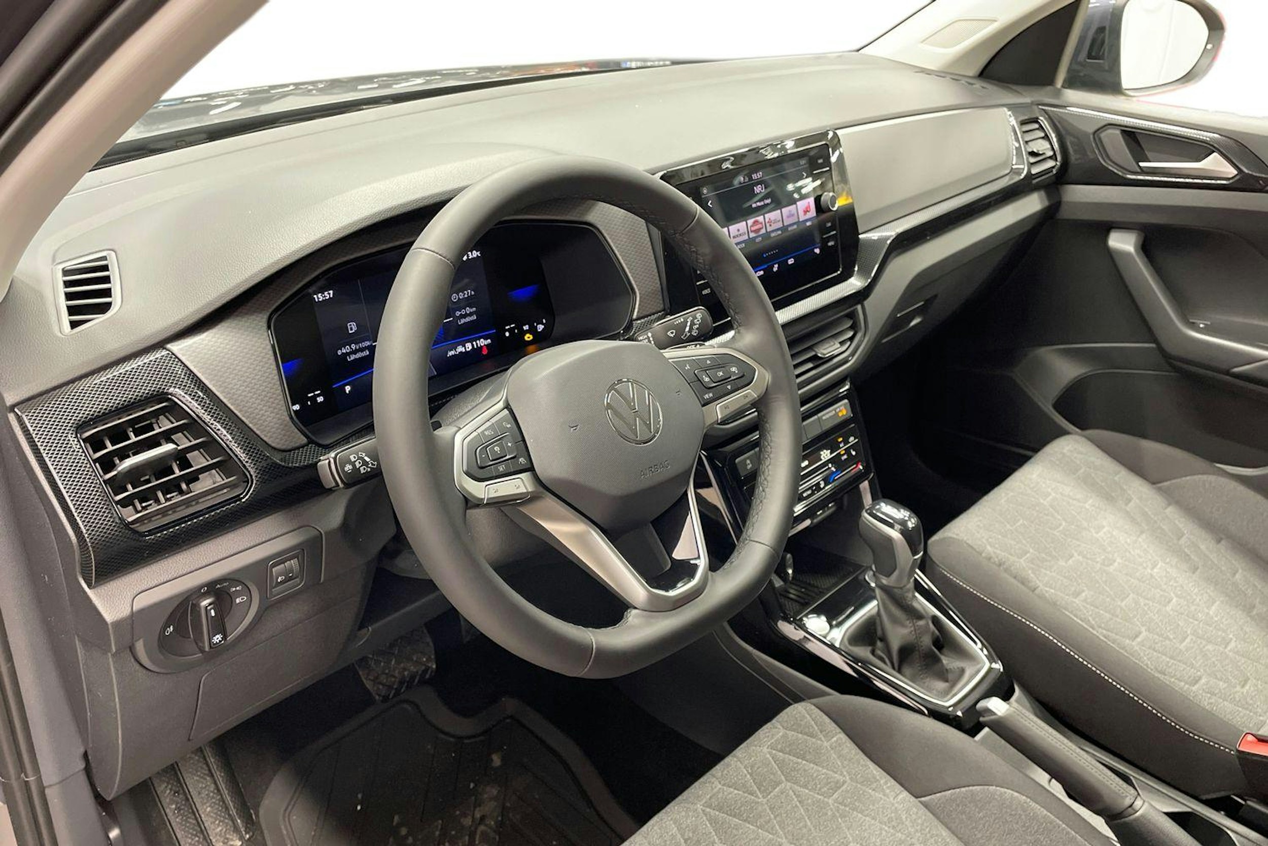 harmaa Volkswagen T-Cross 2025 kuva 6.