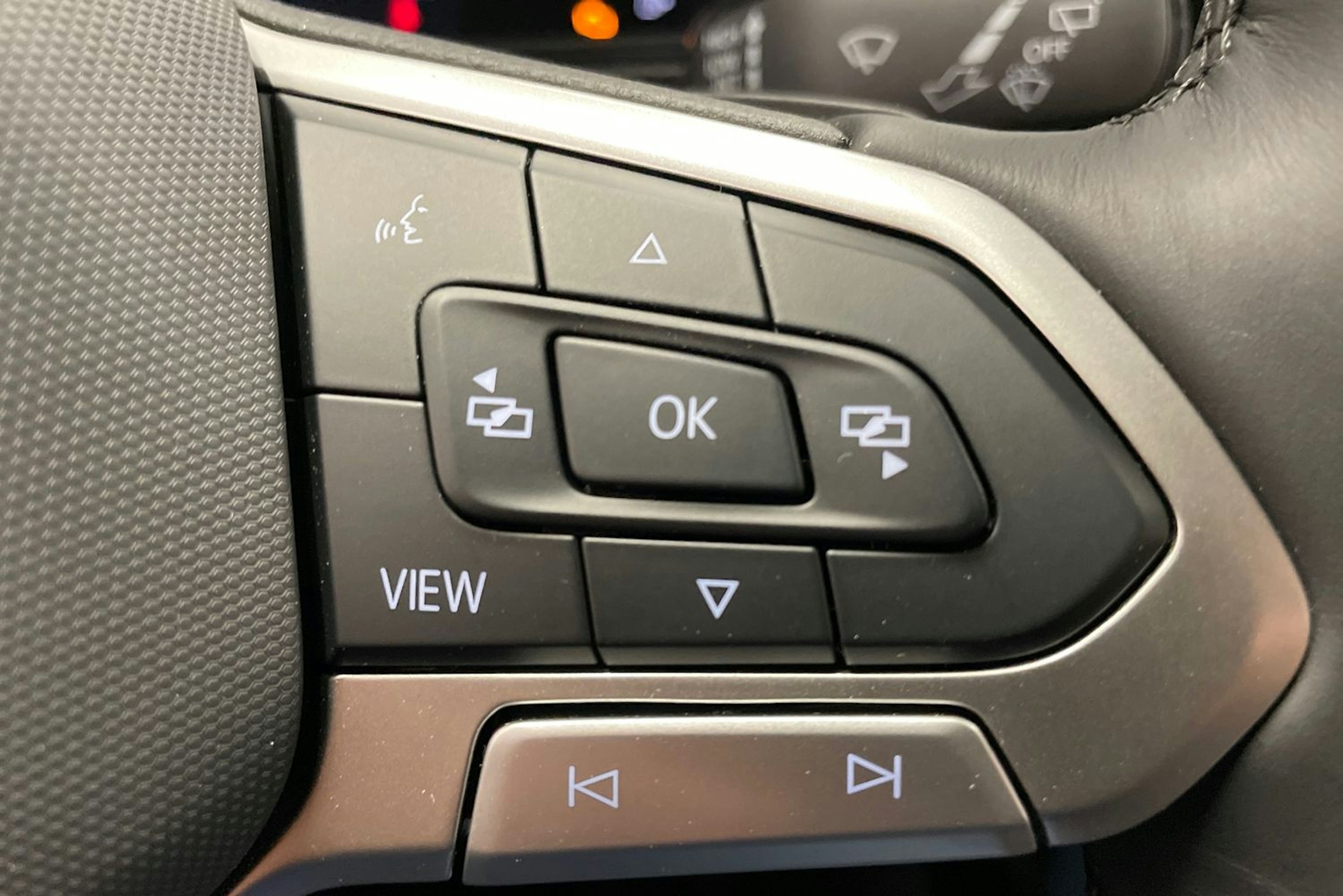 harmaa Volkswagen T-Cross 2025 kuva 14.