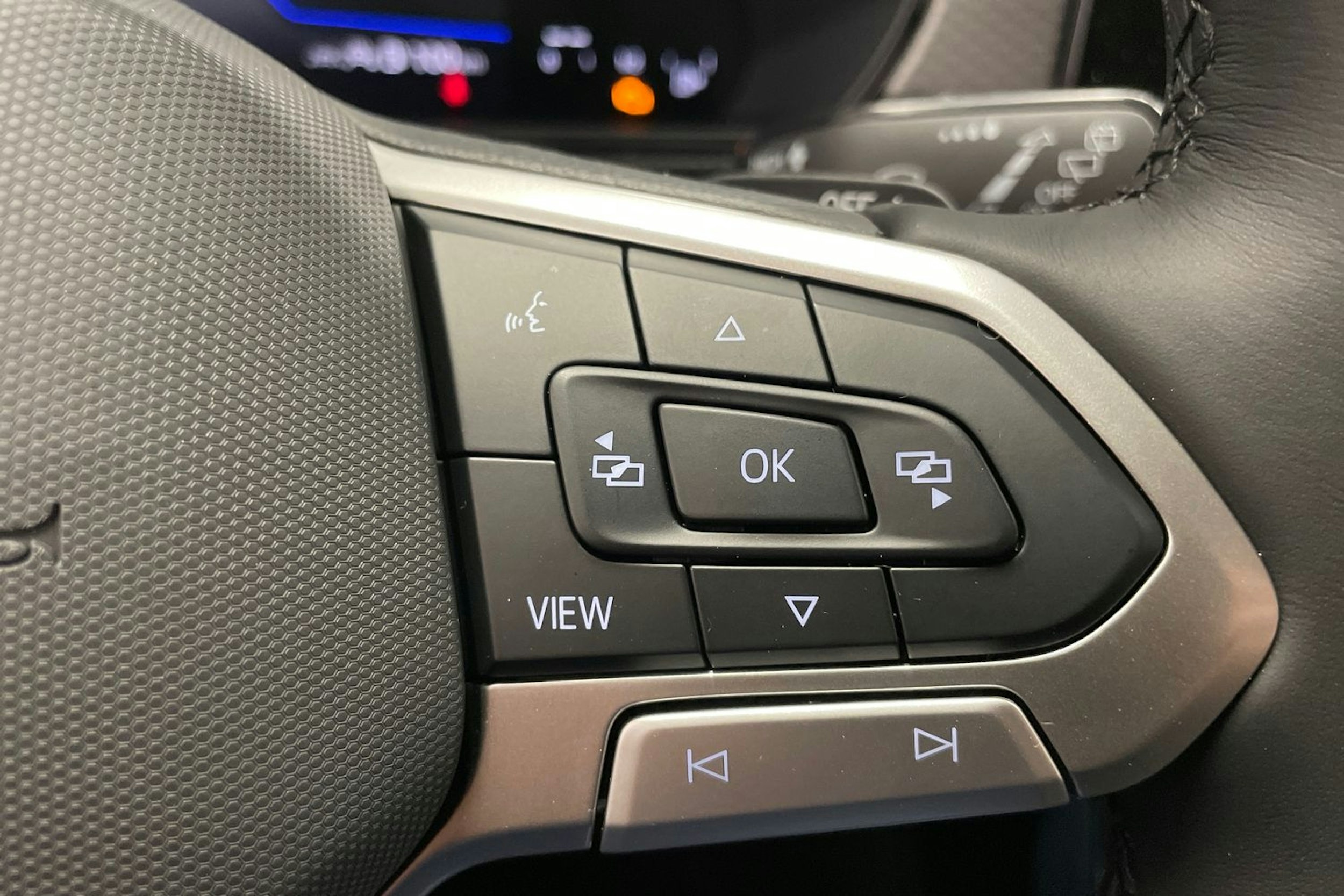 musta Volkswagen T-Cross 2025 kuva 15.