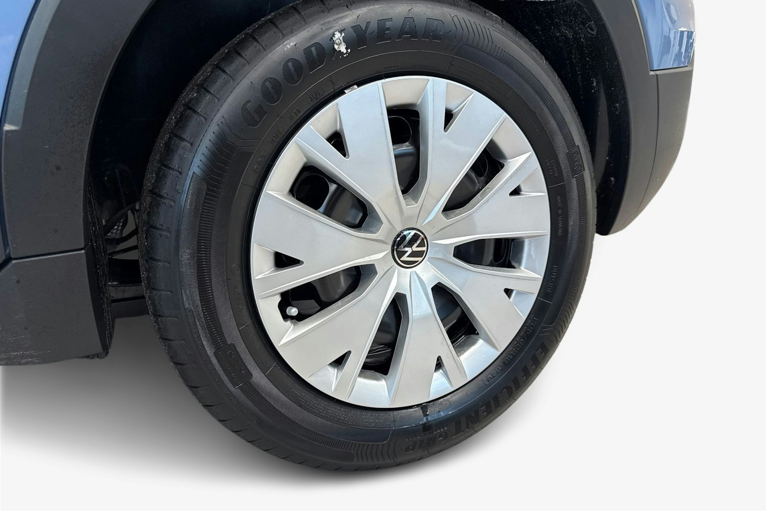 sininen Volkswagen T-Cross 2025 kuva 9.