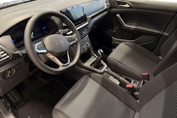 harmaa Volkswagen T-Cross 2025 kuva 6.