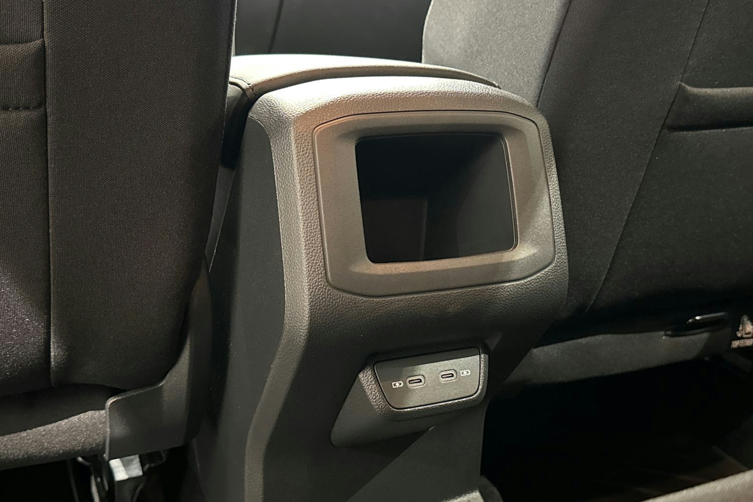 met. harmaa Volkswagen T-Cross 2025 kuva 11.