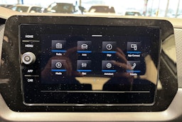 harmaa Volkswagen T-Cross 2026 kuva 15.