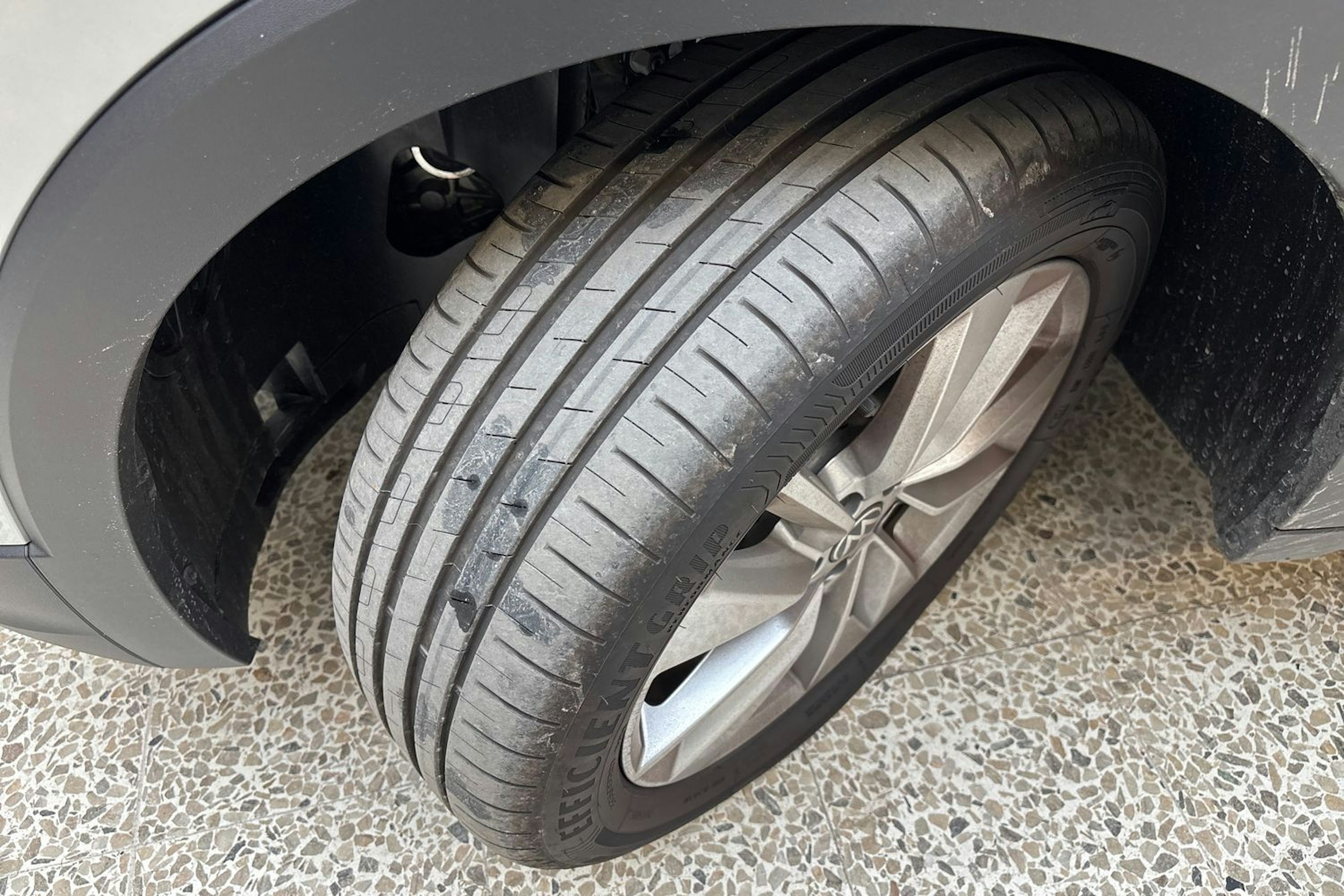 harmaa Volkswagen T-Cross 2025 kuva 10.