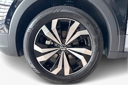 musta Volkswagen T-Cross 2025 kuva 9.
