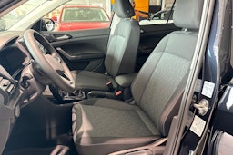 musta Volkswagen T-Cross 2025 kuva 11.