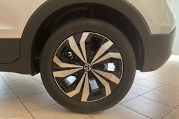 harmaa Volkswagen T-Cross 2025 kuva 10.