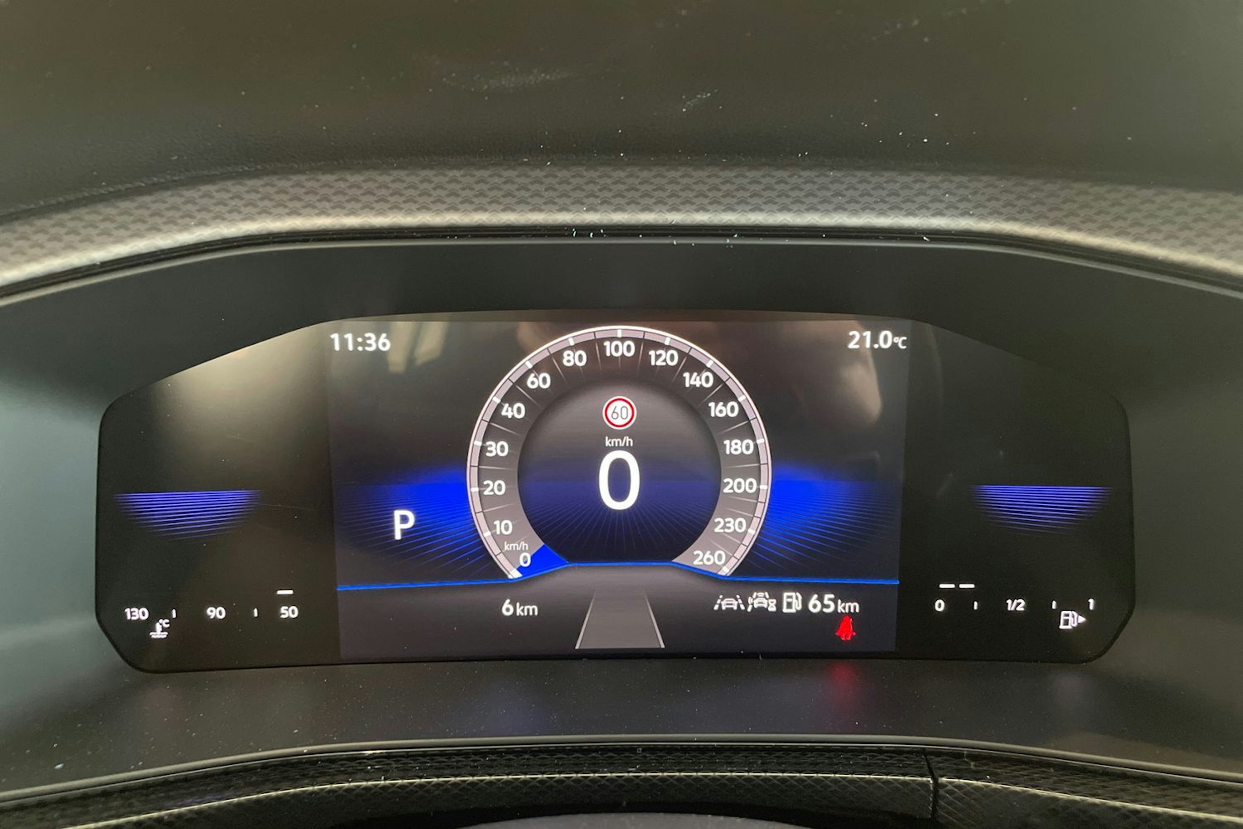 harmaa Volkswagen T-Cross 2025 kuva 11.