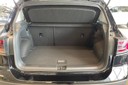 musta Volkswagen T-Cross 2025 kuva 17.