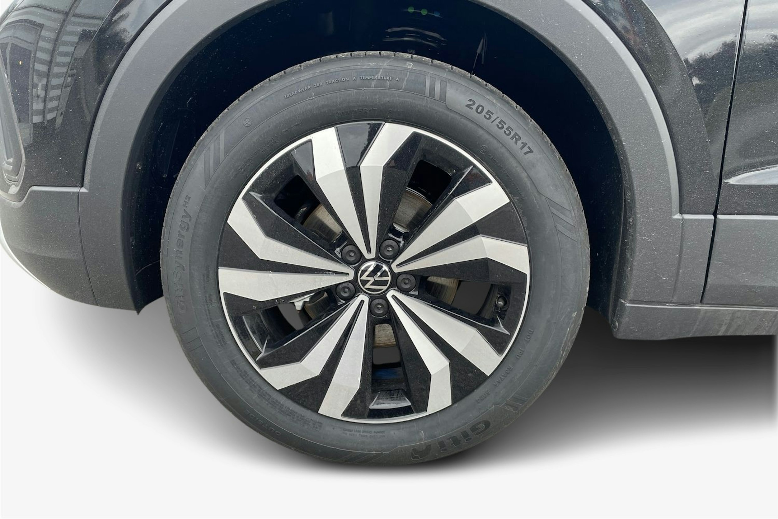 musta Volkswagen T-Cross 2025 kuva 9.
