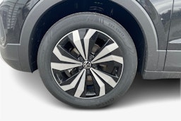 musta Volkswagen T-Cross 2025 kuva 9.