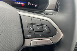 musta Volkswagen T-Cross 2025 kuva 13.