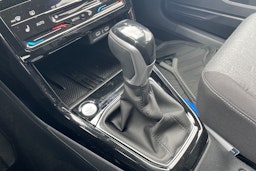 musta Volkswagen T-Cross 2025 kuva 17.