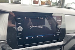 musta Volkswagen T-Cross 2025 kuva 19.