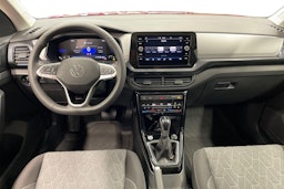 punainen Volkswagen T-Cross 2025 kuva 7.