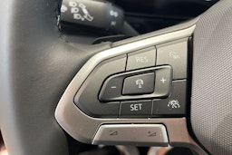 met. punainen Volkswagen T-Cross 2025 kuva 13.
