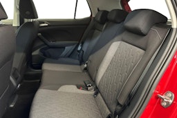 punainen Volkswagen T-Cross 2025 kuva 8.