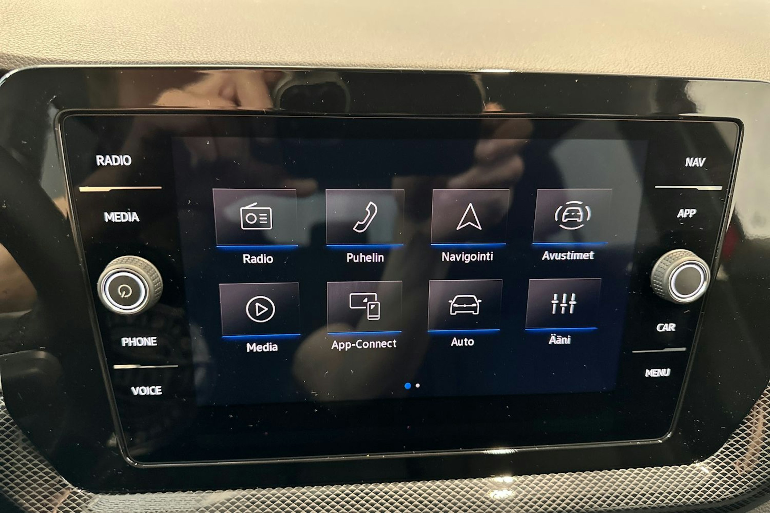 punainen Volkswagen T-Cross 2025 kuva 21.