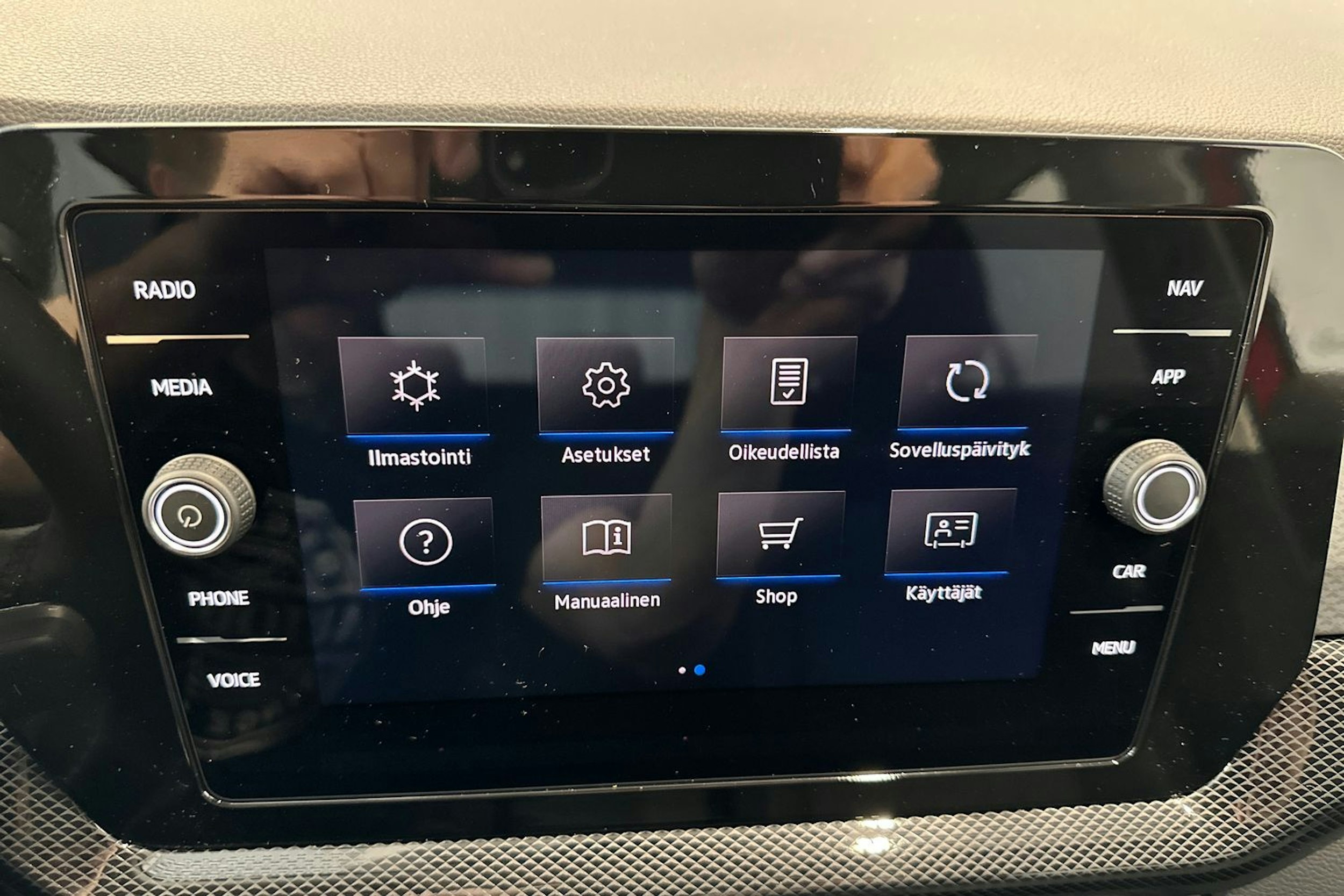 punainen Volkswagen T-Cross 2025 kuva 22.