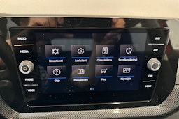 punainen Volkswagen T-Cross 2025 kuva 22.