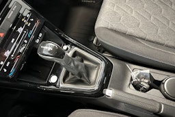 punainen Volkswagen T-Cross 2025 kuva 25.