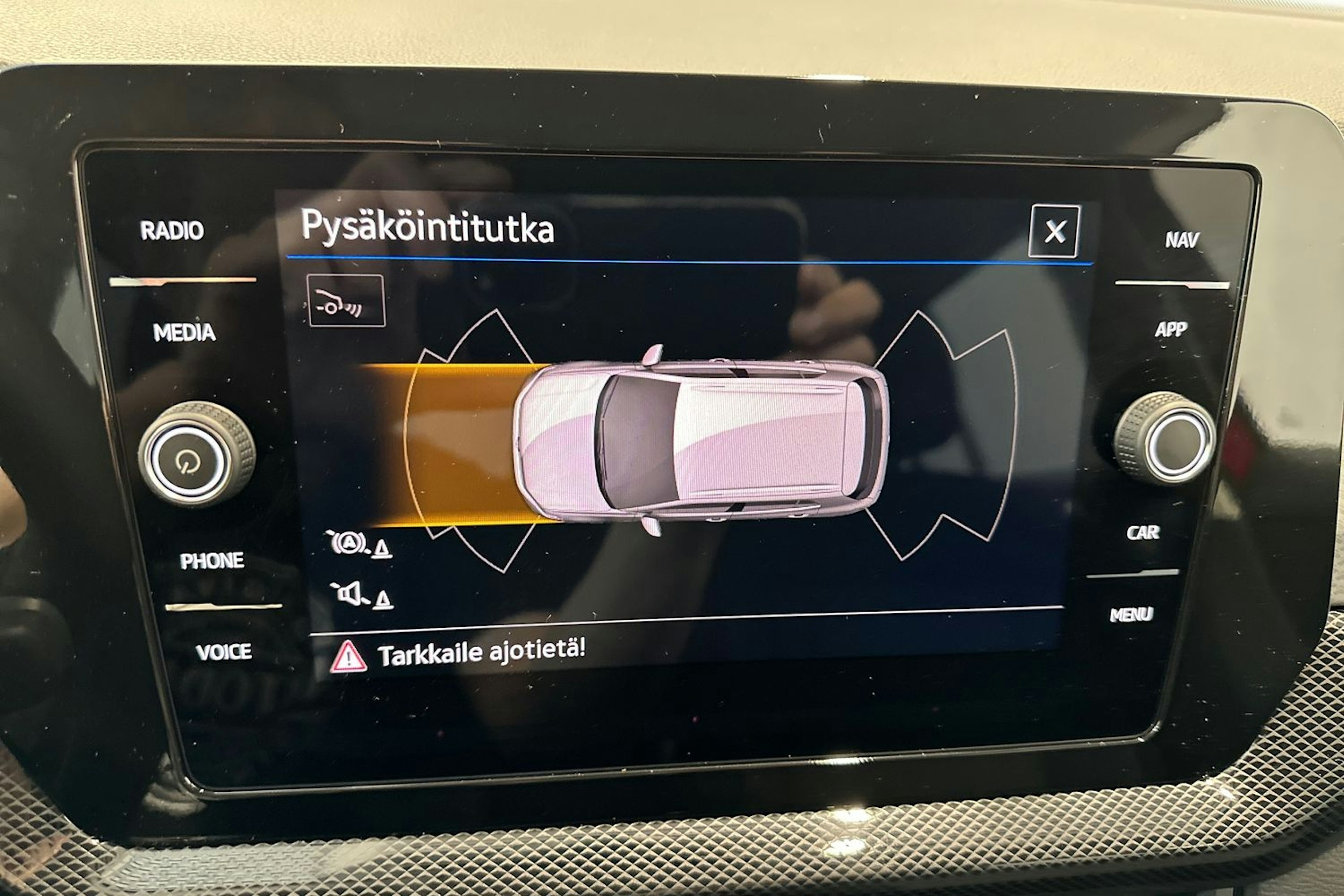 punainen Volkswagen T-Cross 2025 kuva 27.