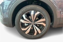 harmaa Volkswagen T-Cross 2025 kuva 9.