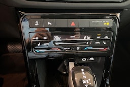harmaa Volkswagen T-Cross 2025 kuva 14.