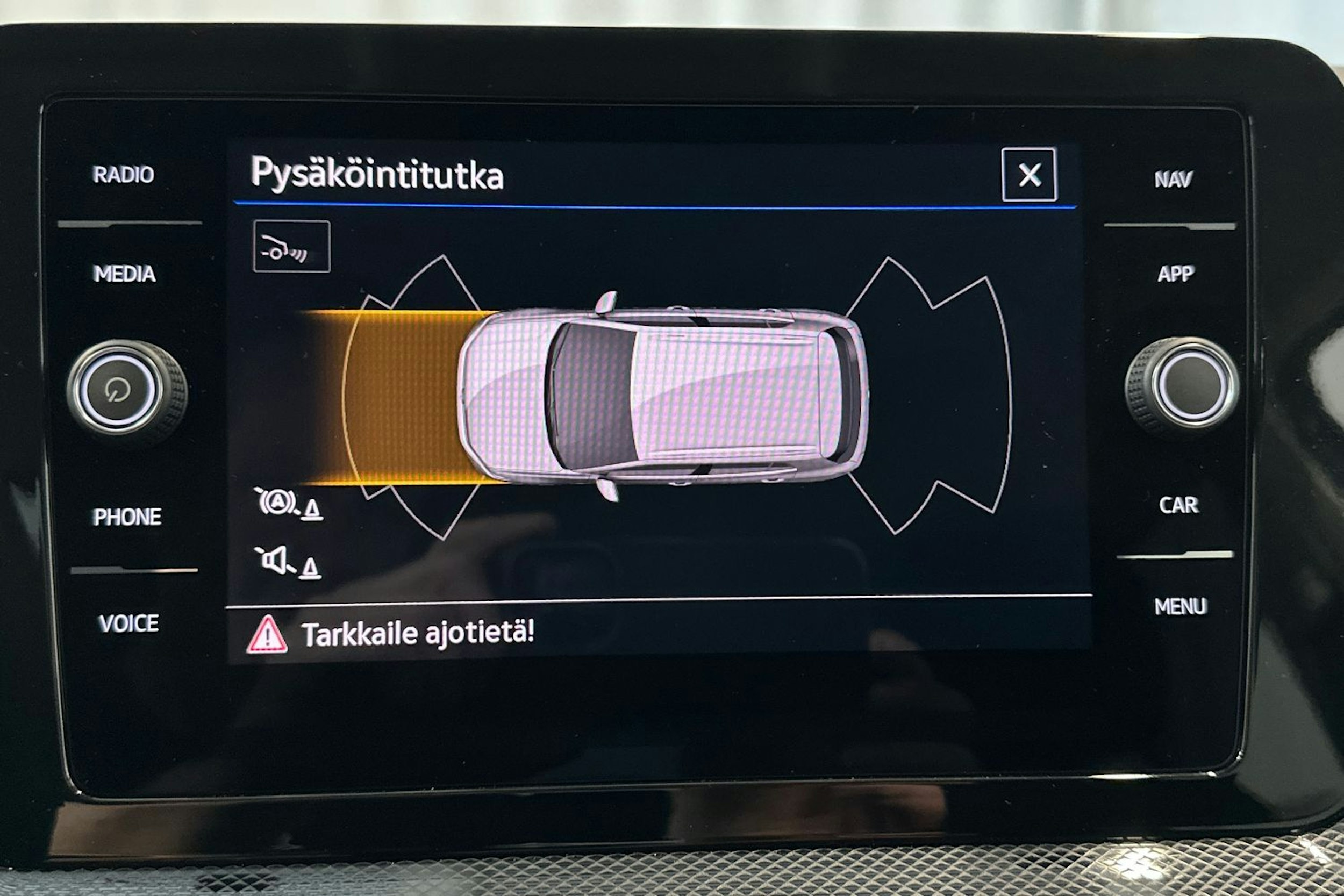 sininen Volkswagen T-Cross 2025 kuva 28.