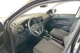 musta Volkswagen T-Cross 2025 kuva 6.