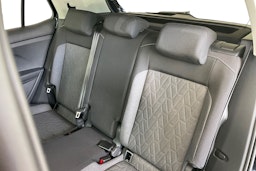 musta Volkswagen T-Cross 2025 kuva 8.