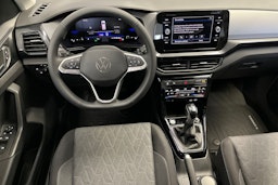 harmaa Volkswagen T-Cross 2025 kuva 7.